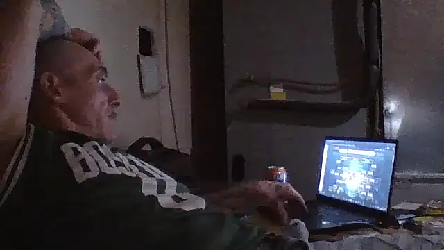 CandiedPompano online show from 10/27/25, 09:30