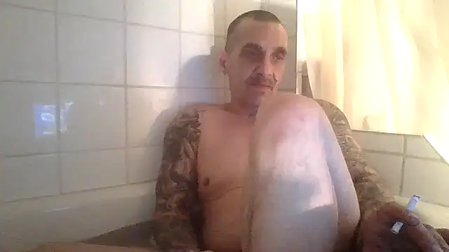 CandiedPompano online show from 12/16/25, 11:43