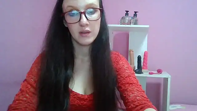 Snapshot of LolaBoobs chatting on 06/02/26, 08:38 LolaBoobs online show from 06/02/26, 08:38