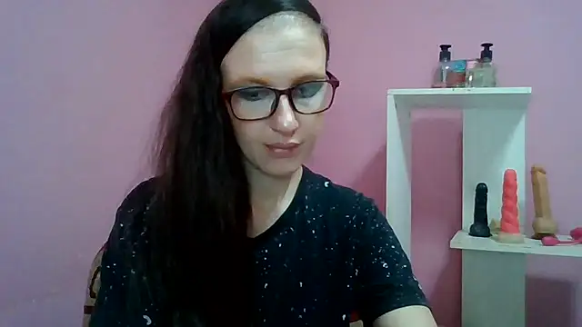 LolaBoobs online show from 06/21/26, 12:08