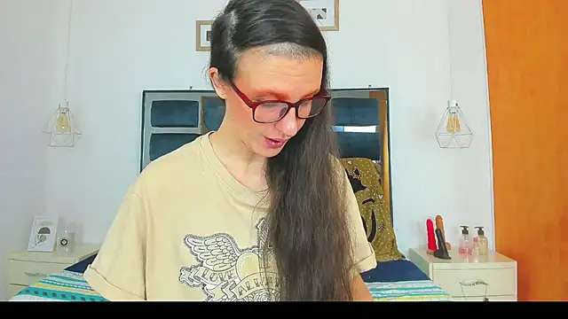 LolaBoobs online show from 07/25/26, 12:47
