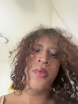 zahrivk1 online show from 09/26/25, 12:42