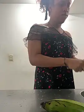 zahrivk1 online show from 10/30/25, 02:46