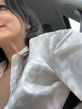 -OLYA- online show from 02/10/25, 01:55