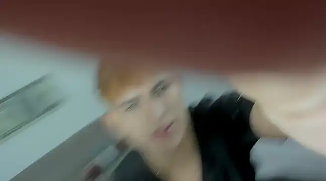 Snapshot of Lyam_ap chatting on 12/04/24, 09:51 Lyam ap online show from 12/04/24, 09:51