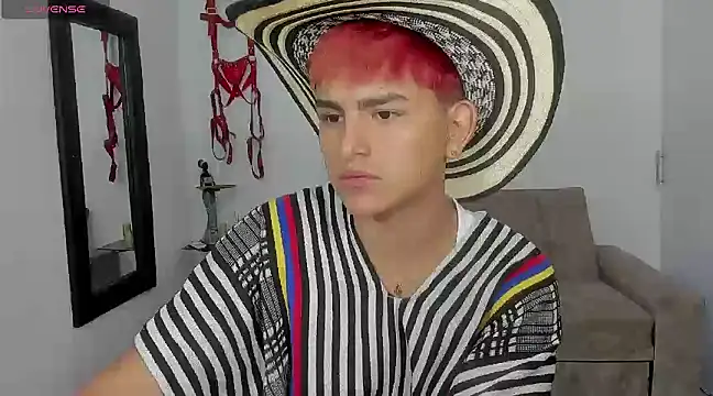 Snapshot of Lyam_ap chatting on 12/17/24, 12:45 Lyam ap online show from 12/17/24, 12:45