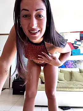 Snapshot of feetqueen96 chatting on 10/07/25, 11:51 feetqueen96 online show from 10/07/25, 11:51