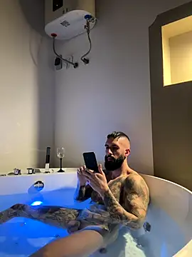 Gioeltoro89 online show from 10/23/25, 07:01