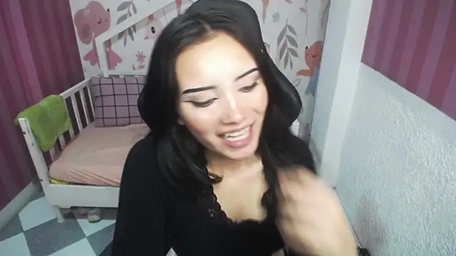  Esther Toro b online show from 12/04/24, 04:05