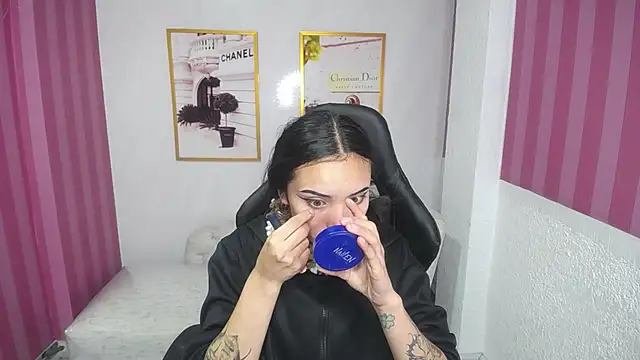  Esther Toro b online show from 12/15/24, 12:38