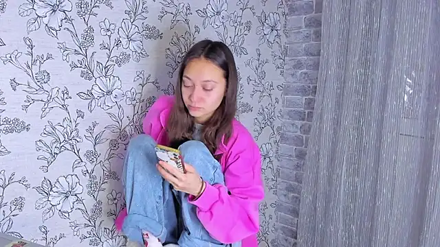 EllaSky xoxo online show from 11/10/25, 09:47