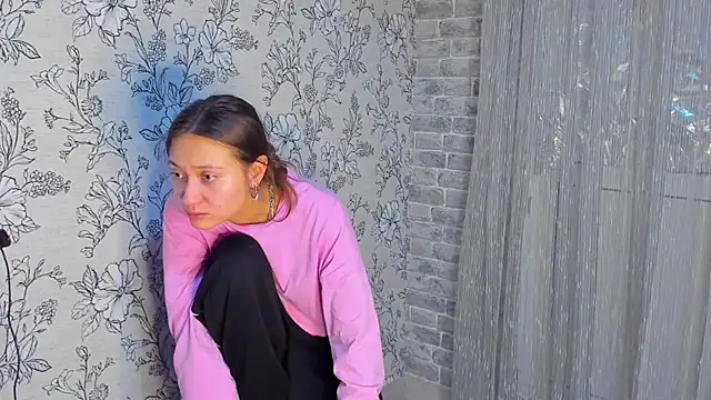 EllaSky xoxo online show from 11/20/25, 12:55