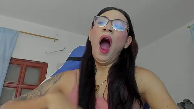 Camila TransGirl online show from 11/27/25, 04:09