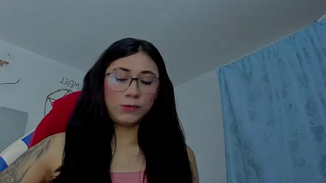 Camila TransGirl online show from 12/03/25, 06:06