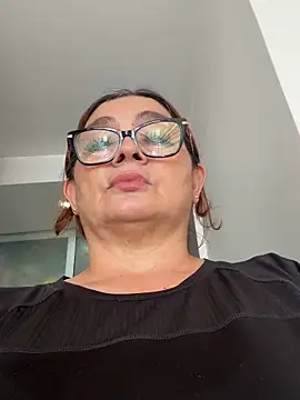 AntonellaAlondra4 online show from 06/12/26, 03:44
