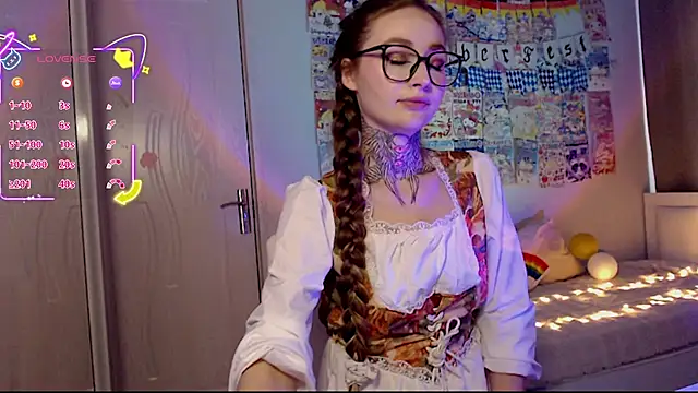 Snapshot of Milky_way_UwU chatting on 09/22/25, 10:28 Milky way UwU online show from 09/22/25, 10:28