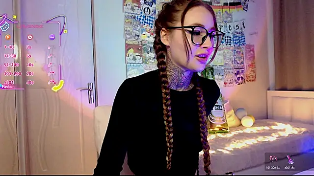 Snapshot of Milky_way_UwU chatting on 09/30/25, 07:57 Milky way UwU online show from 09/30/25, 07:57