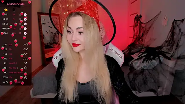 Snapshot of AdeleRoberts chatting on 10/30/25, 02:02 AdeleRoberts online show from 10/30/25, 02:02