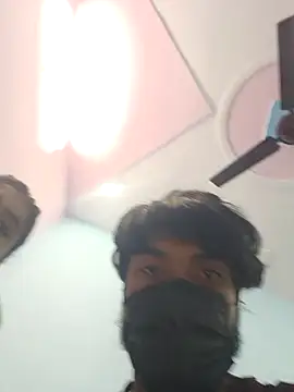 Snapshot of Crazy-Couple-Line chatting on 10/06/25, 09:51 Crazy-Couple-Line online show from 10/06/25, 09:51