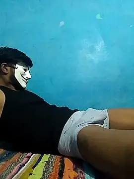 Snapshot of its_yonish chatting on 09/13/25, 07:02 its yonish online show from 09/13/25, 07:02