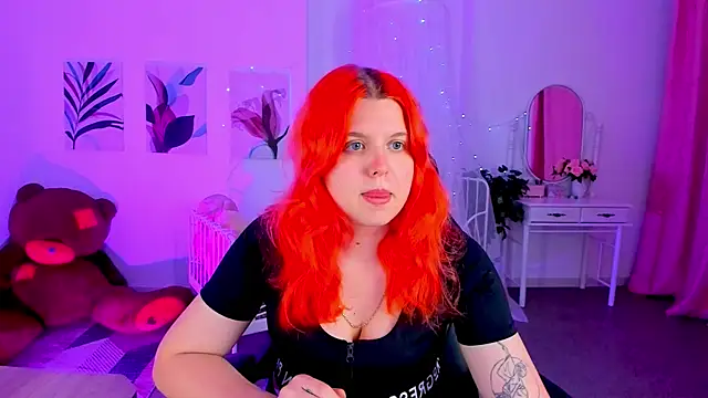 NielletaBlossom online show from 12/21/24, 04:36
