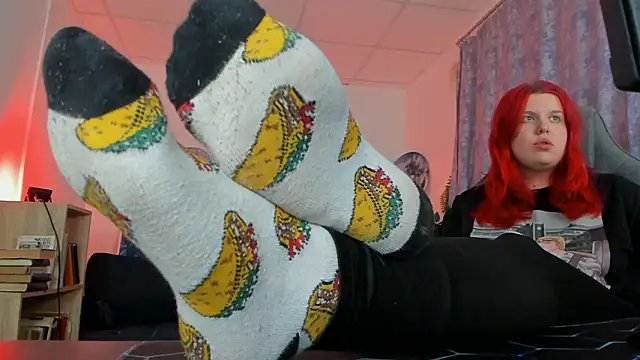Snapshot of NielletaBlossom chatting on 03/04/26, 02:50 NielletaBlossom online show from 03/04/26, 02:50