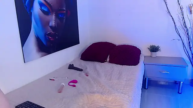 tomie leiri online show from 12/27/24, 06:10