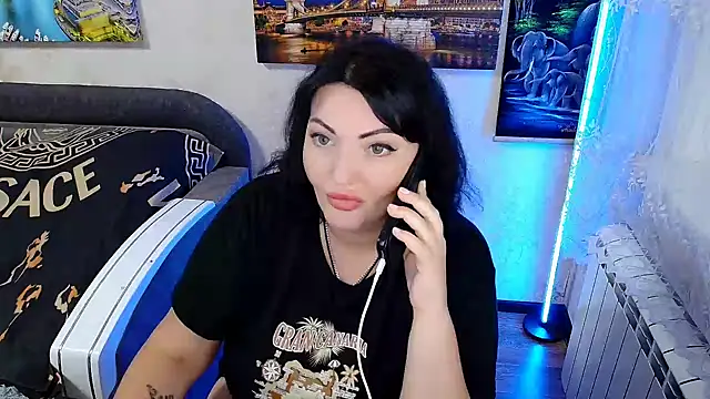 Lady Boom Wild  online show from 09/19/25, 05:24