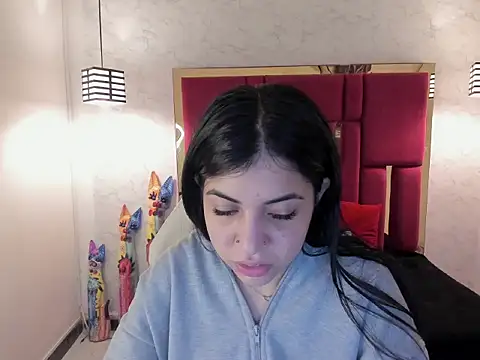 Violet m online show from 09/14/25, 11:53