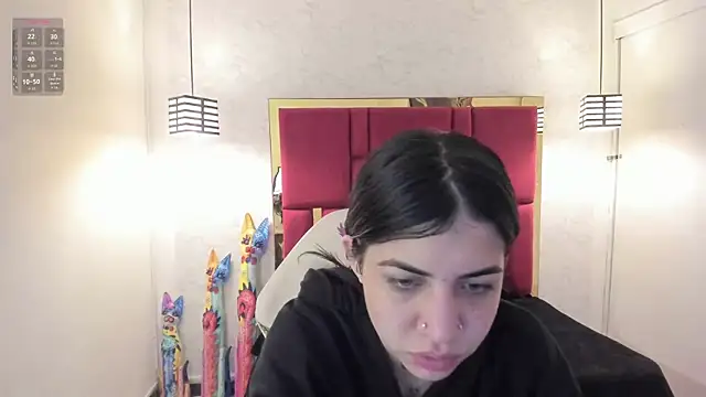 Violet m online show from 10/04/25, 11:52