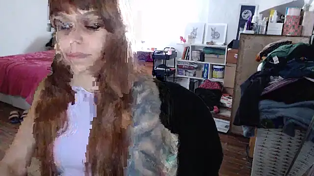 Snapshot of bunnylolaa4 chatting on 09/14/25, 02:05 bunnylolaa4 online show from 09/14/25, 02:05