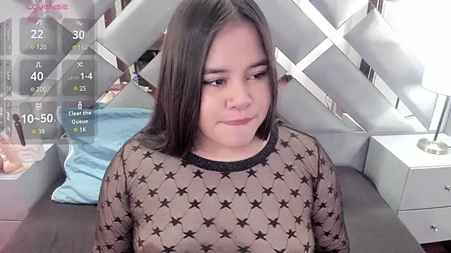 Snapshot of rose_nova chatting on 12/17/25, 07:53 rose nova online show from 12/17/25, 07:53