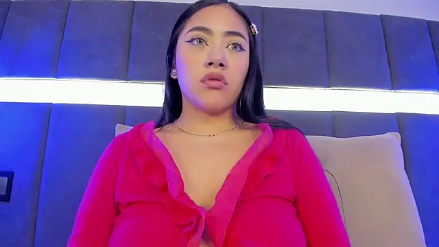 nicolle pierce online show from 01/18/25, 03:38