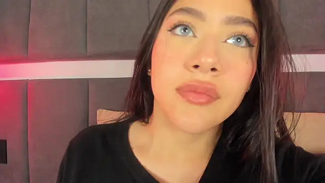 nicolle pierce online show from 10/06/25, 02:14