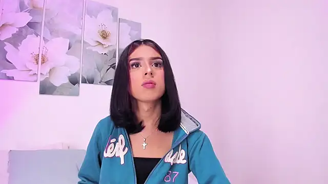 Snapshot of samantha__fairy chatting on 12/28/24, 04:52 samantha fairy online show from 12/28/24, 04:52