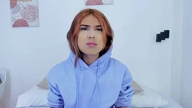 Snapshot of samantha__fairy chatting on 02/24/25, 12:48 samantha fairy online show from 02/24/25, 12:48