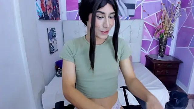 Snapshot of Sofia_agudelo chatting on 12/30/24, 10:55 Sofia agudelo online show from 12/30/24, 10:55