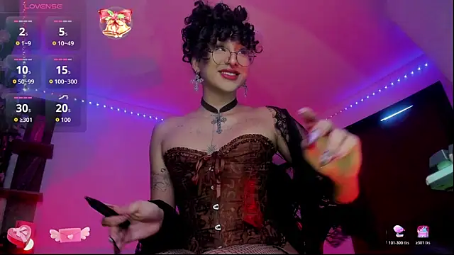 Heka Prudence online show from 10/25/25, 10:15