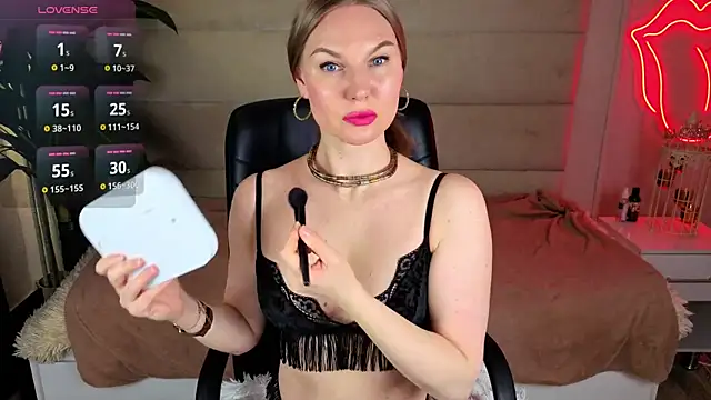 Angel Nikole online show from 04/30/26, 01:23