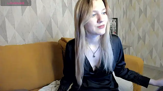 Mariel Brown online show from 12/22/24, 11:22
