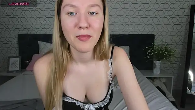 Mariel Brown online show from 01/12/25, 11:17