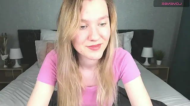 Mariel Brown online show from 01/24/25, 10:43