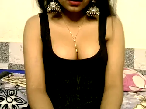 Sanjana Gupta online show from 02/13/25, 12:32