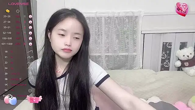 Mia-6688 online show from 01/03/25, 09:15