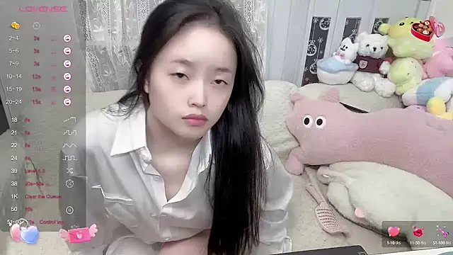 Mia-6688 online show from 01/04/25, 08:16