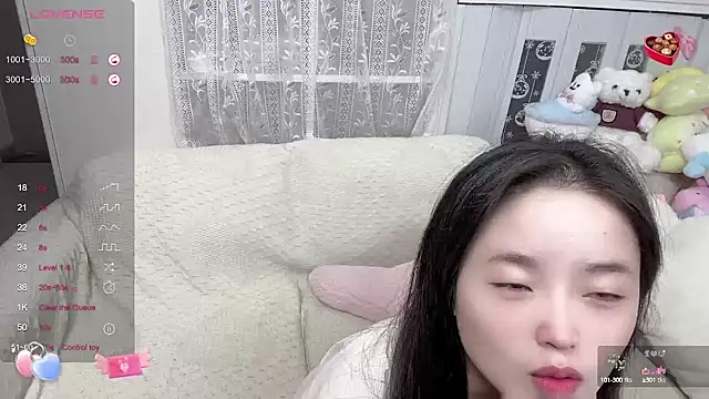 Mia-6688 online show from 01/04/25, 11:17