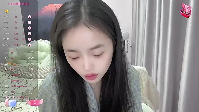 Mia-6688 online show from 01/15/25, 01:09