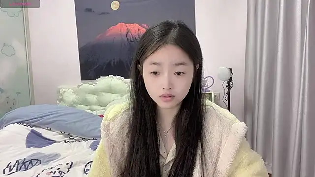 Mia-6688 online show from 02/04/25, 10:10