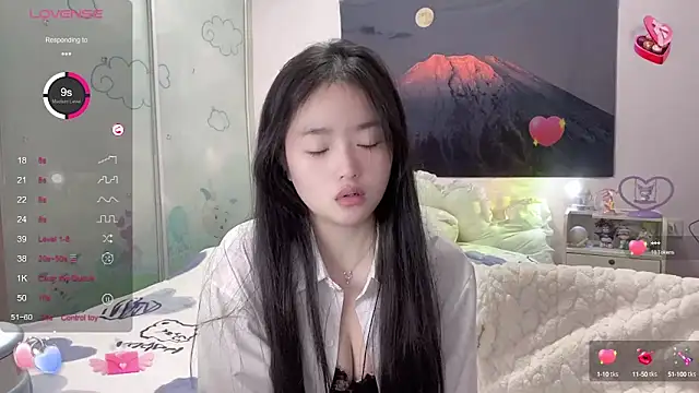 Mia-6688 online show from 02/05/25, 11:34