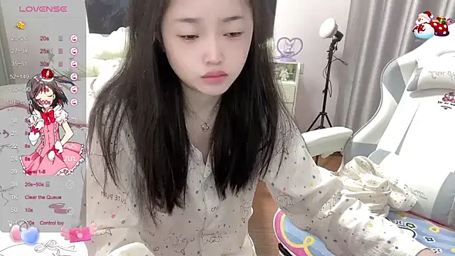 Mia-6688 online show from 03/20/25, 08:29